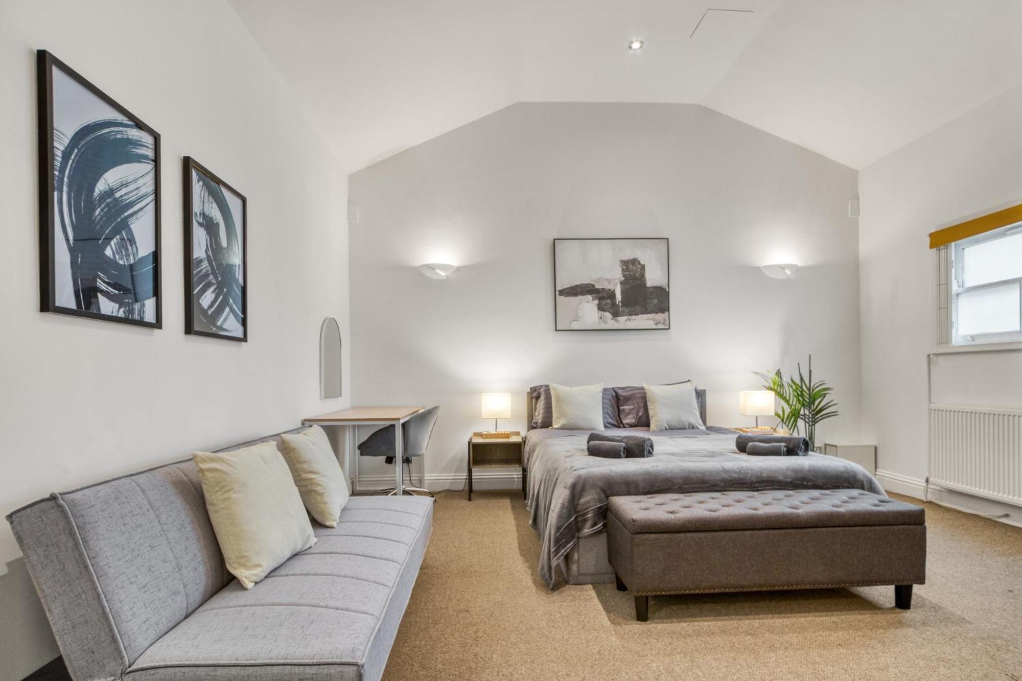 Appartamento Vibrant 2-bed By Bow Londra