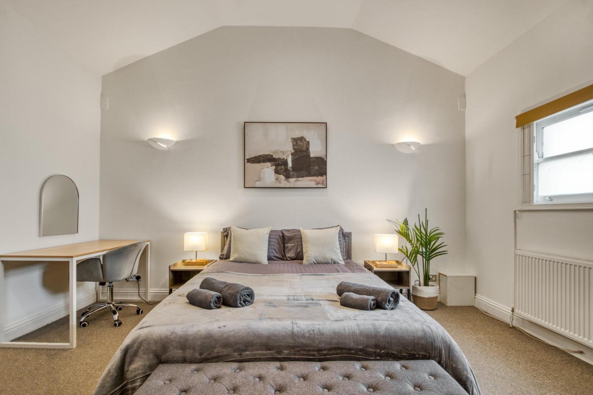 Appartamento Vibrant 2-bed By Bow Londra